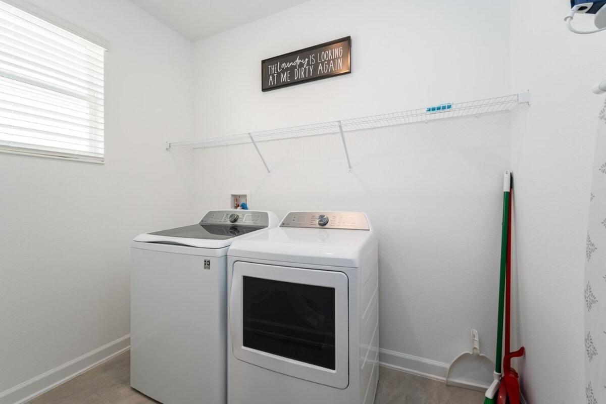 New Beautiful 7 Bedroom W Pool Games Theme * Kissimmee
