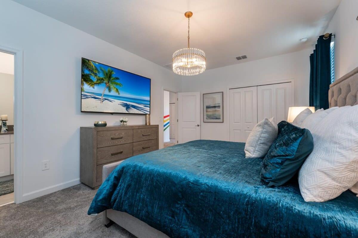 New Beautiful 7 Bedroom W Pool Games Theme Kissimmee