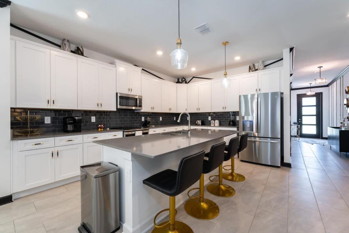 New Beautiful 7 Bedroom W Pool Games Theme Kissimmee