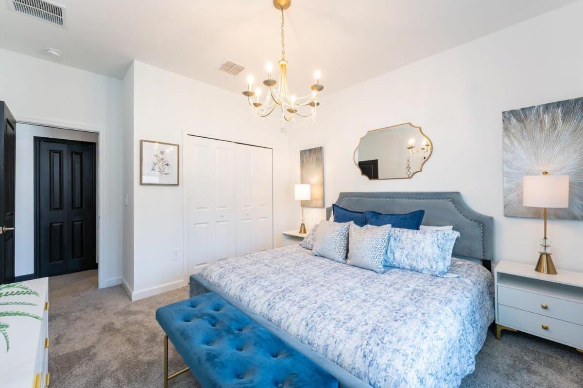 New Beautiful 7 Bedroom W Pool Games Theme